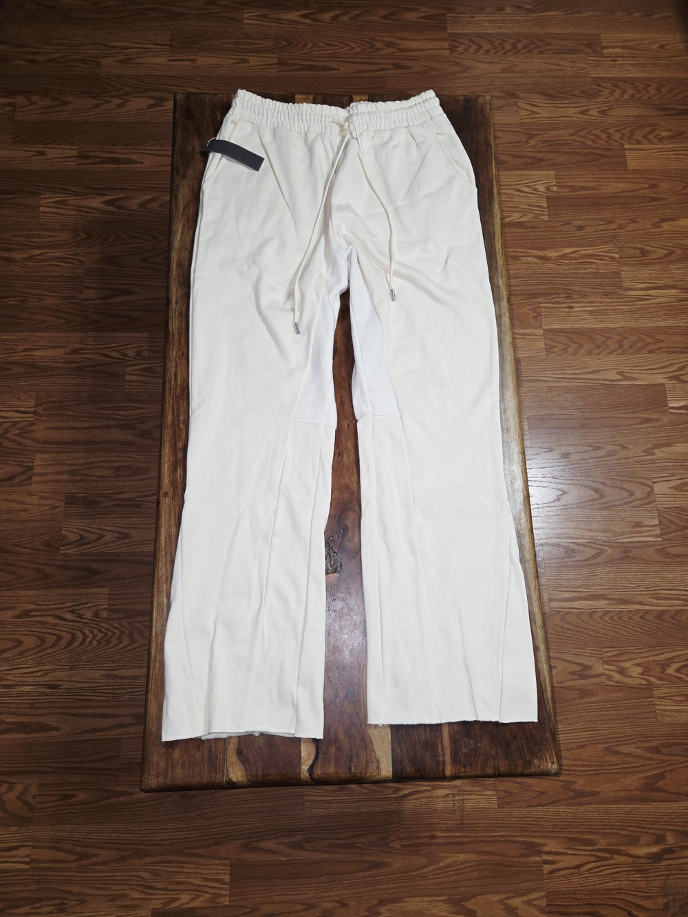 Ananke Men's Cream Open-leg Drawstring Lounge Sweatpants. Size Large